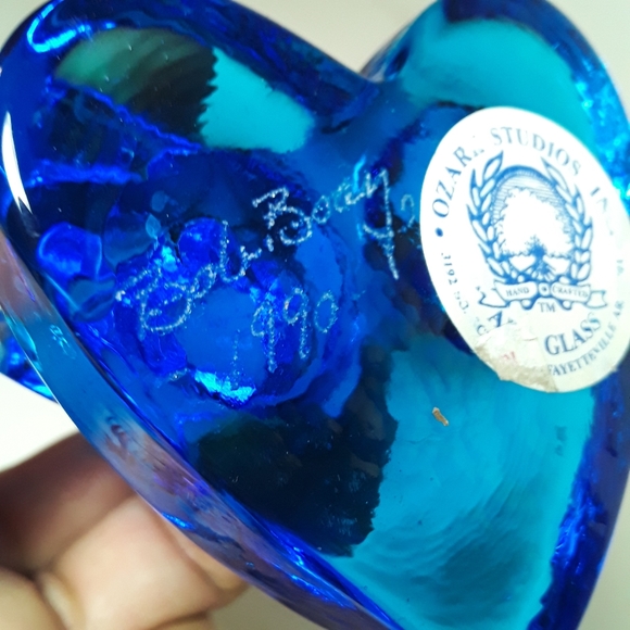 Kissing Blue birds happiness signed 1990 - Picture 9 of 9